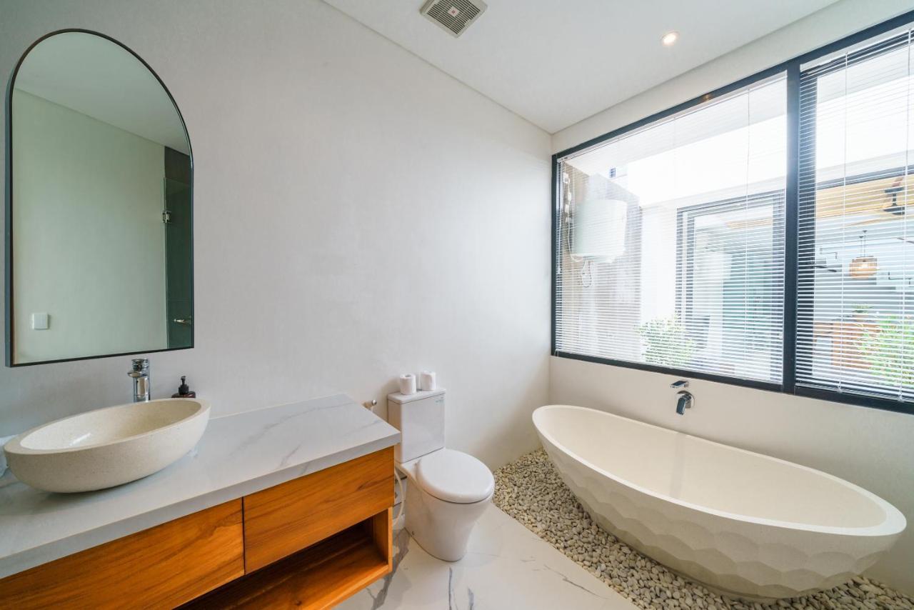 Villa Besso Padonan - Modern & Minimalist 2Br Villa In Canggu! Luaran gambar